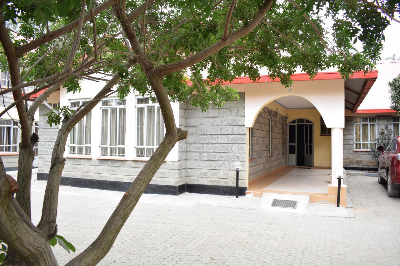 Tommy'S Airport Lounge Otel Syokimau Dış mekan fotoğraf